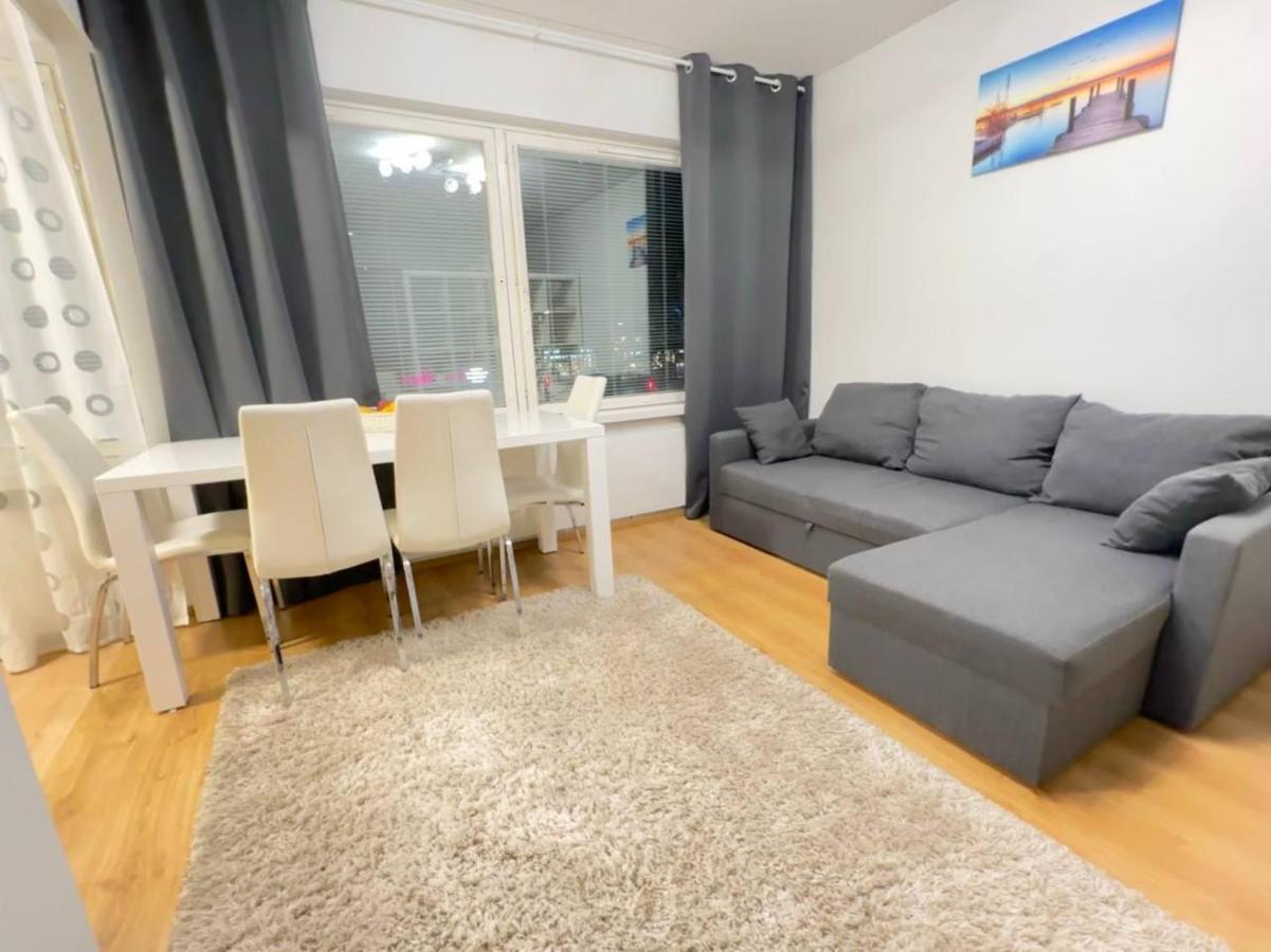 3-Room Apartment In Oulu Center, Parking Esterno foto